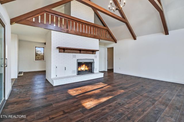 1651 Pennsylvania Ave, Jamestown, TN 38556