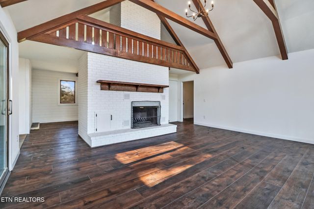 1651 Pennsylvania Ave, Jamestown, TN 38556