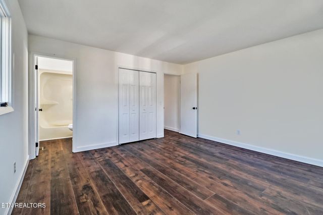 1651 Pennsylvania Ave, Jamestown, TN 38556