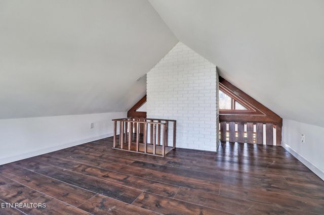 1651 Pennsylvania Ave, Jamestown, TN 38556