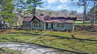 1651 Pennsylvania Ave, Jamestown, TN 38556