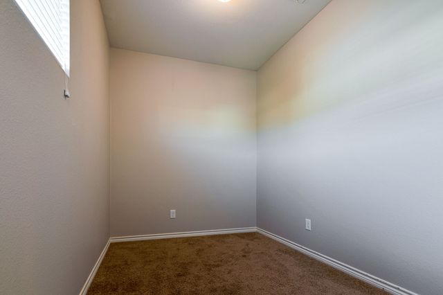 5509 Soledad Drive, Denton, TX 76208