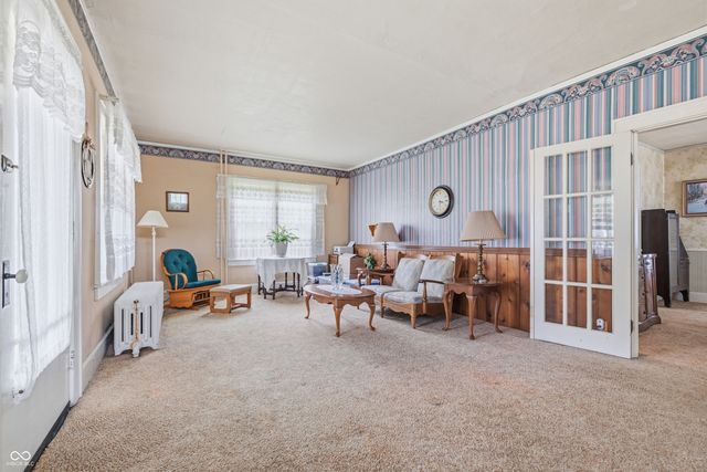 1101 E 10th Street, Anderson, IN 46012