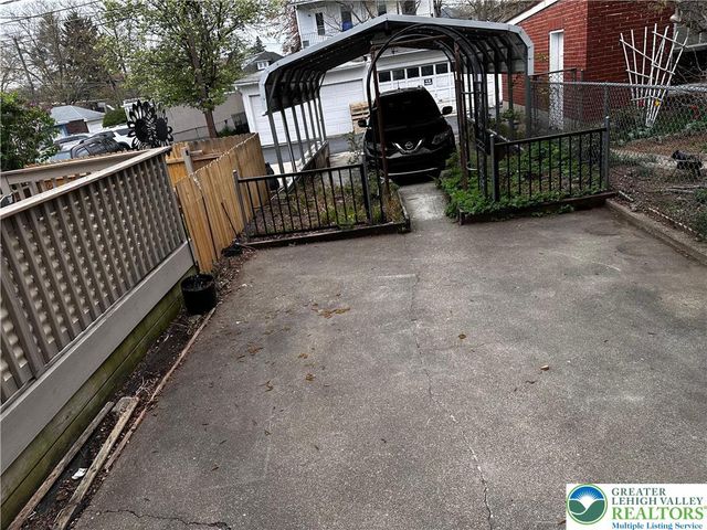 624 Lafayette Street North, Allentown City, PA 18104