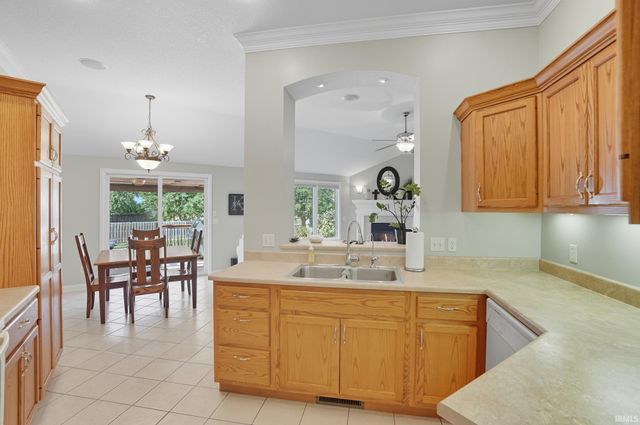 15905 Lebaron Lane, Huntertown, IN 46748