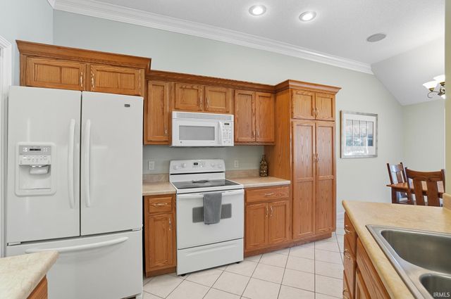 15905 Lebaron Lane, Huntertown, IN 46748