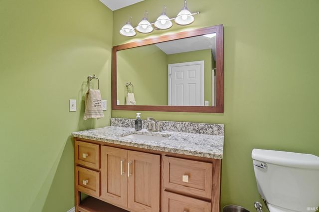 15905 Lebaron Lane, Huntertown, IN 46748