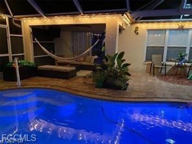 4556 Varsity CIR, Lehigh Acres, FL 33971