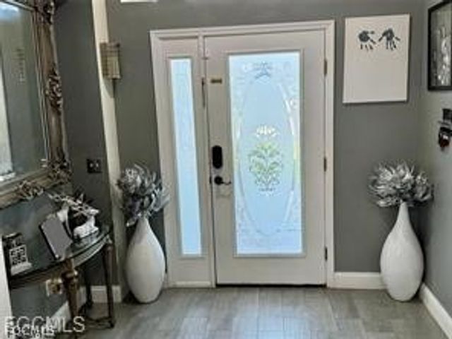 4556 Varsity CIR, Lehigh Acres, FL 33971