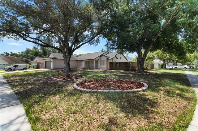911 VALLEY VIEW CIRCLE, Palm Harbor, FL 34684