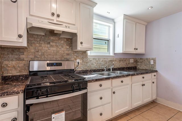 1816 20th Street, Galveston, TX 77550