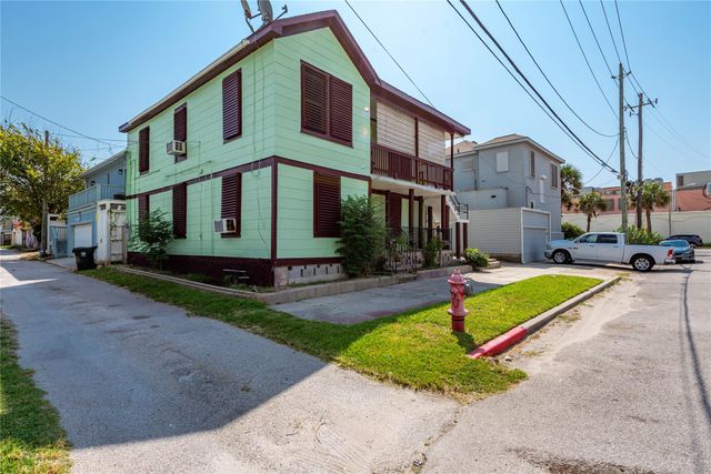 1816 20th Street, Galveston, TX 77550
