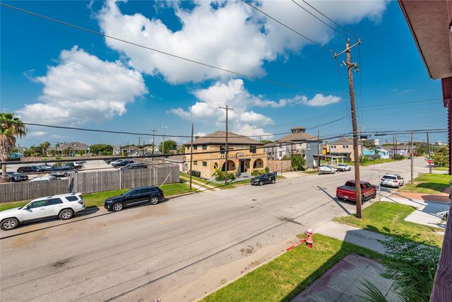 1816 20th Street, Galveston, TX 77550