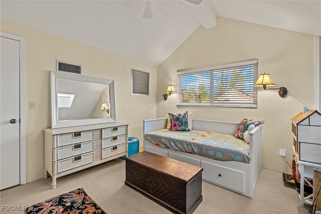 1440 Sandpiper CIR, Sanibel, FL 33957