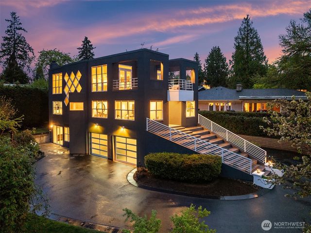 1023 14th Place W, Kirkland, WA 98033