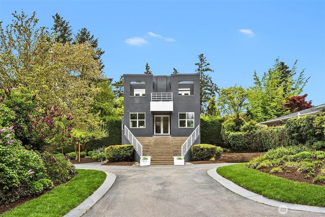 1023 14th Place W, Kirkland, WA 98033