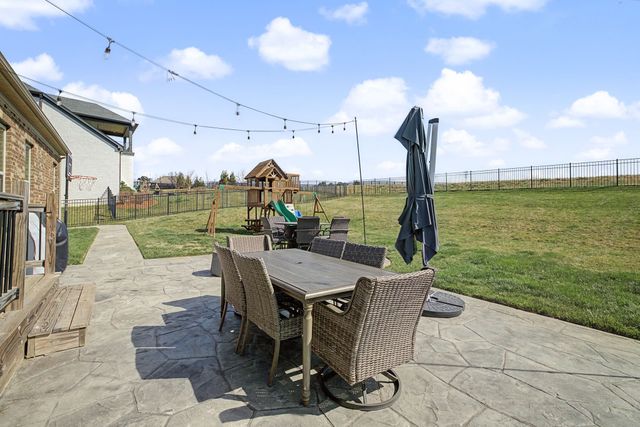 212 Rock Cress Rd, Nolensville, TN 37135