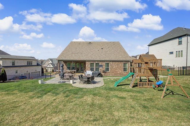 212 Rock Cress Rd, Nolensville, TN 37135