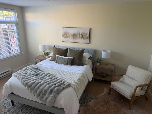 222 Laurel Street 105, San Carlos, CA 94070