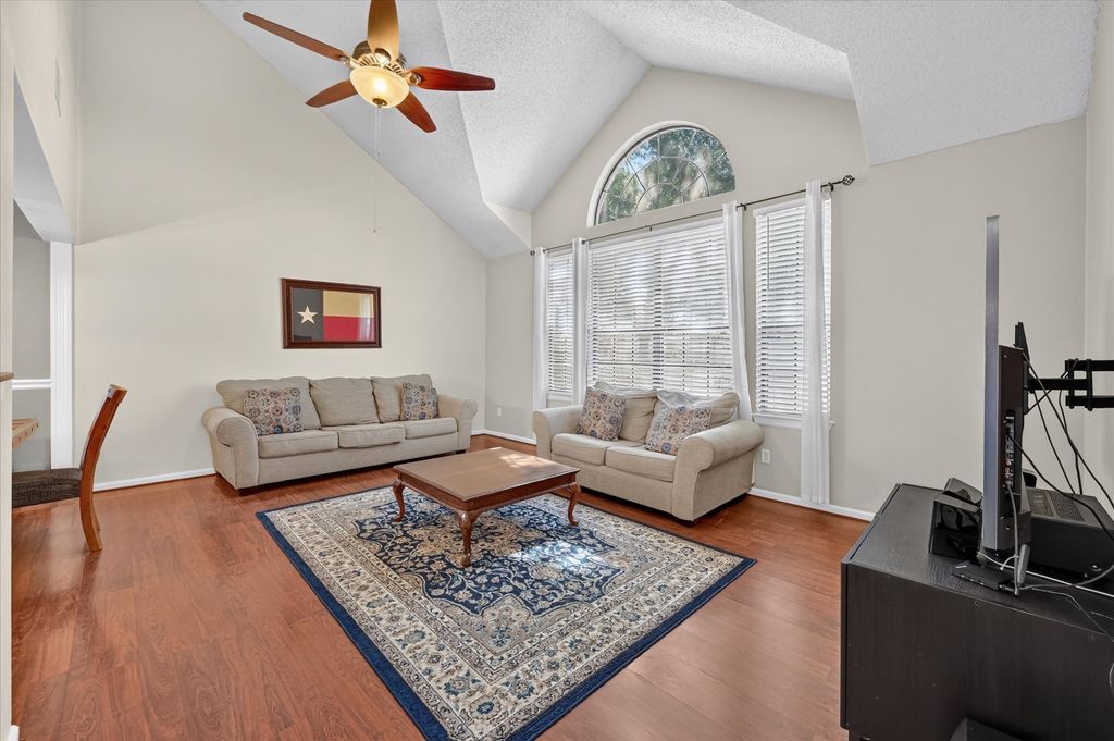 1632 Fuqua Drive, Flower Mound, TX 75028 — photo 2