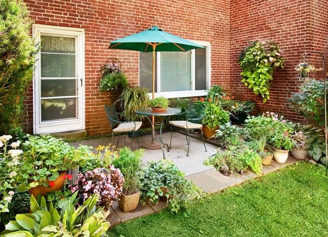 278 Independence Dr 278, Boston, MA 02467