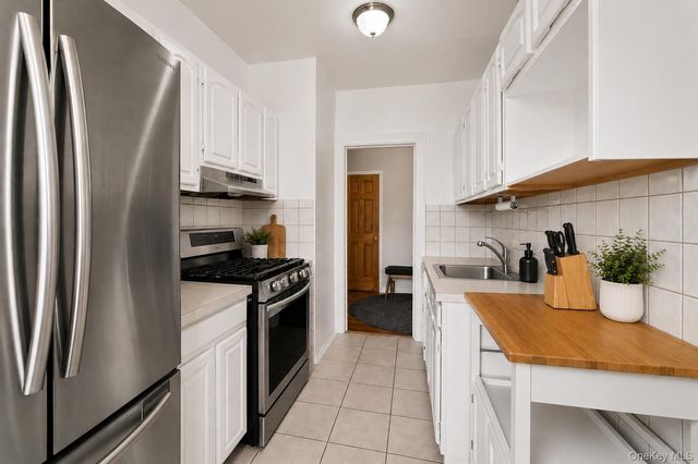 472 Gramatan Avenue CC3 CC3, Bldg 6, Mount Vernon, NY 10552
