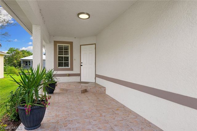 3250 Cottage Grove AVE, Naples, FL 34112