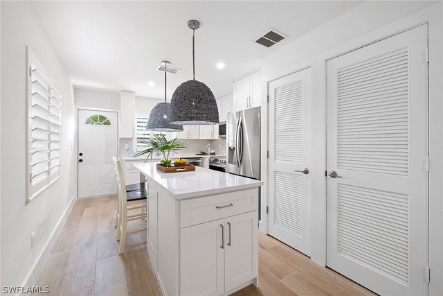 3250 Cottage Grove AVE, Naples, FL 34112