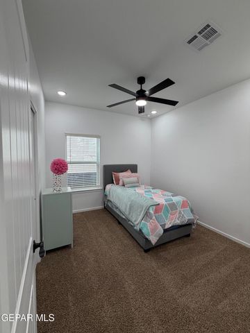 13872 CAROLINA PONCE Avenue, Horizon City, TX 79928