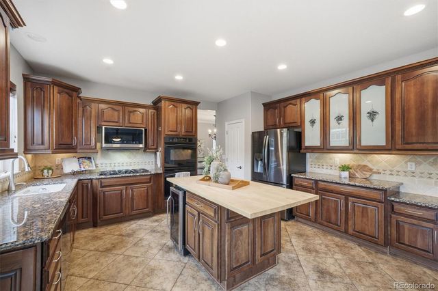 2212 Ridgetrail Drive, Castle Rock, CO 80104