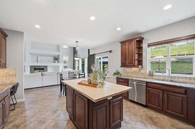 2212 Ridgetrail Drive, Castle Rock, CO 80104