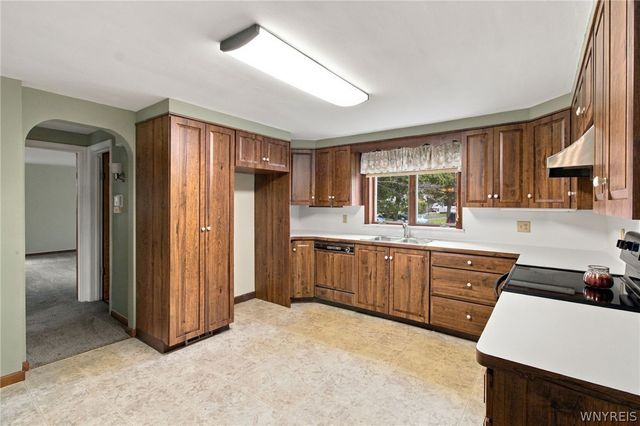 3162 Bieler Road, Orchard Park, NY 14127