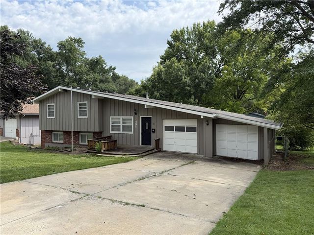 401 E 90th Terrace, Kansas City, MO 64131