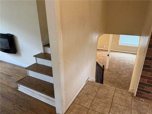 401 E 90th Terrace, Kansas City, MO 64131