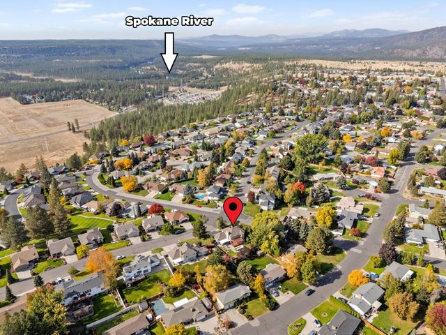 9806 N Ridgecrest Dr, Spokane, WA 99208