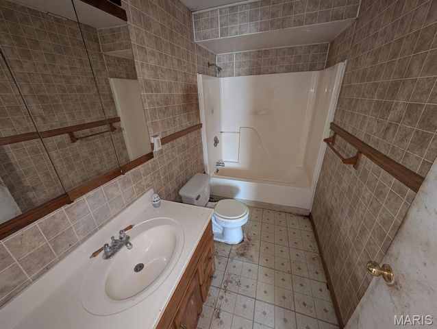 929 Caseyville Road, Caseyville, IL 62232