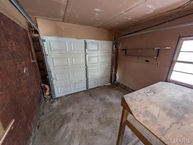 929 Caseyville Road, Caseyville, IL 62232