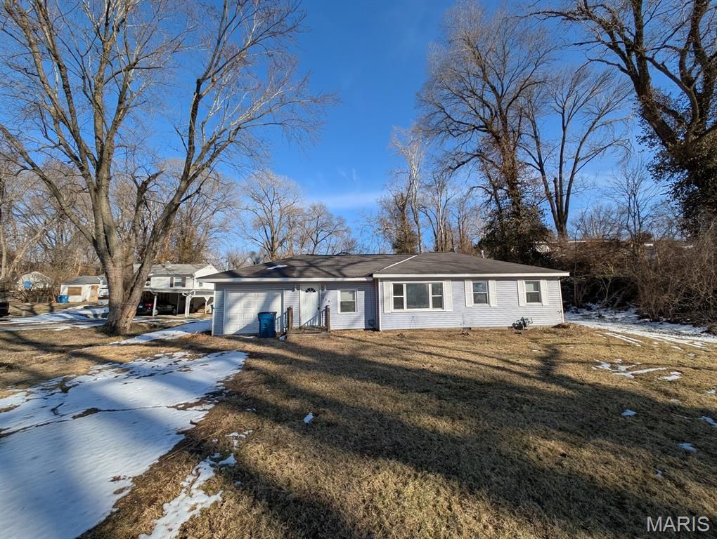 929 Caseyville Road, Caseyville, IL 62232