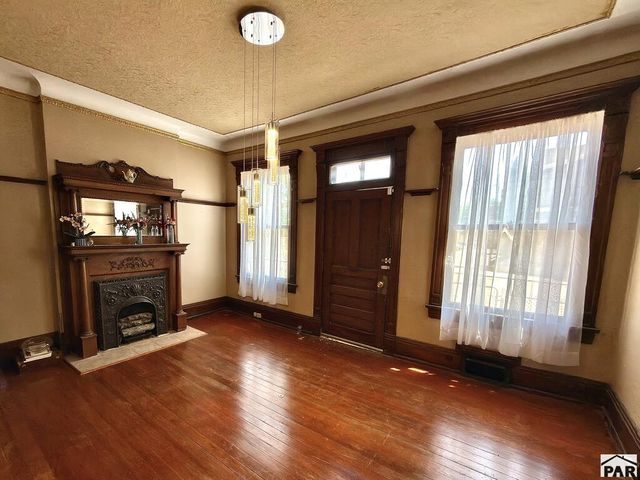 417 W 11th St, Pueblo, CO 81003