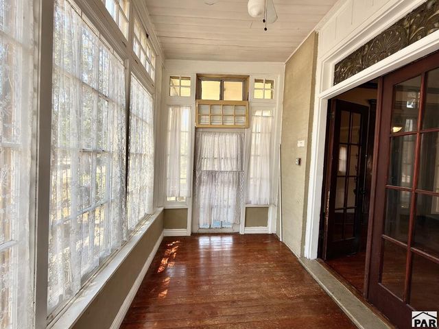 417 W 11th St, Pueblo, CO 81003