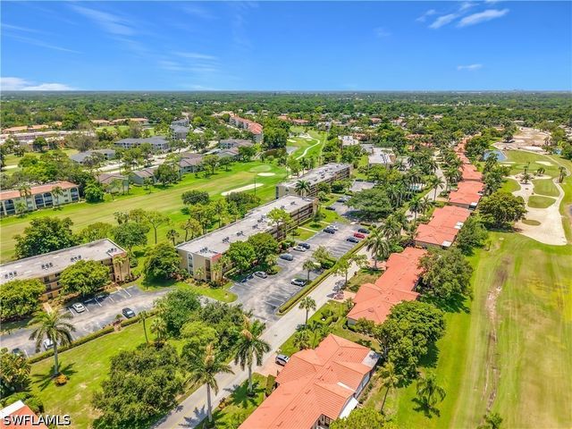 1086 Forest Lakes DR 102, Naples, FL 34105