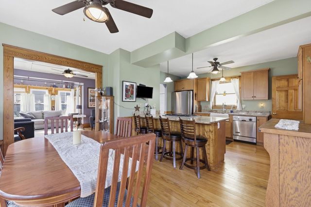 22 Lemuel Ave, Chicopee, MA 01013