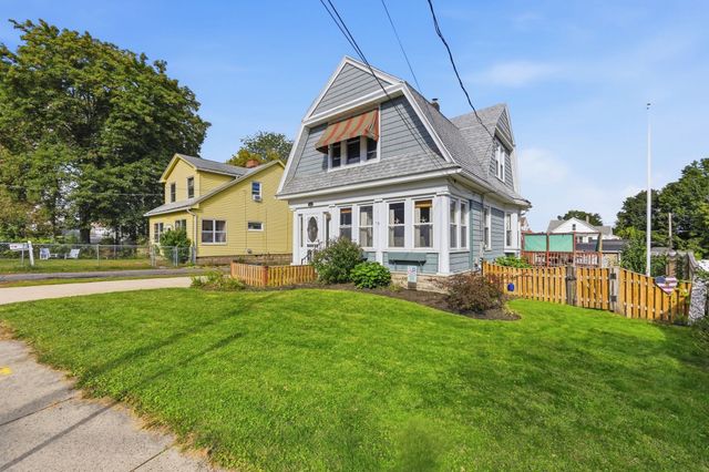 22 Lemuel Ave, Chicopee, MA 01013