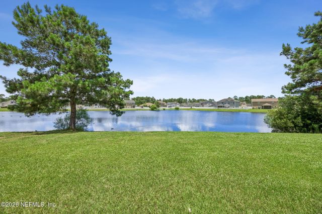 345 DANIEL TRENT Way, Kingsland, GA 31548