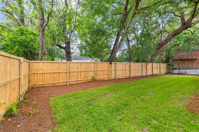 2620 Stark Lane, North Charleston, SC 29405