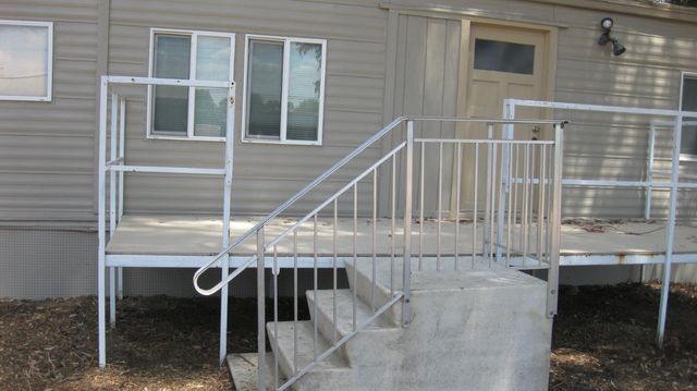 6778 Nebraska Avenue, Selma, CA 93662
