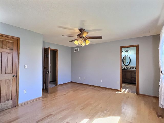 18128 KATHRYN AVE, Boonville, MO 65233