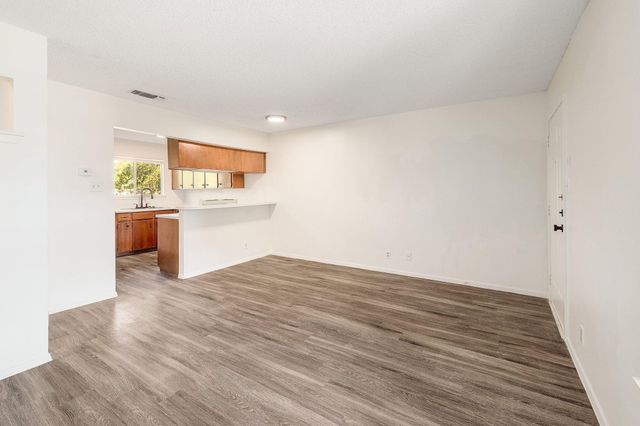 509 Cedar DR 206, Georgetown, TX 78628