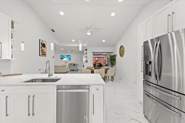 5136 Beechwood Road, Delray Beach, FL 33484