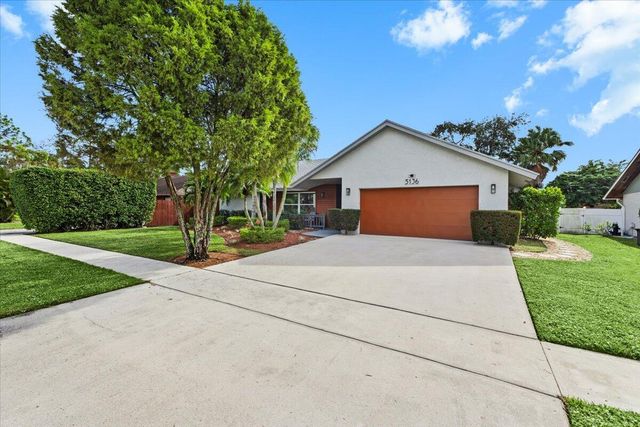 5136 Beechwood Road, Delray Beach, FL 33484